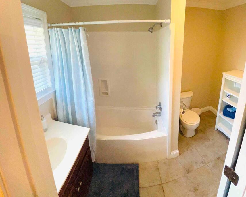 4/3 Home Centrally Located, Beach, Casino, Airport, Dining, Golfing, Shopping, Entertainment Gulfport Esterno foto
